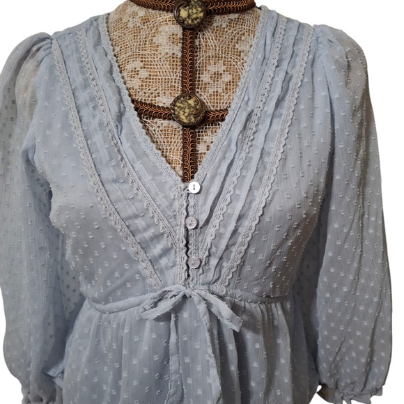 Baby Blue Swiss Dot Princess Top with Bow size M - Picture 3 of 6